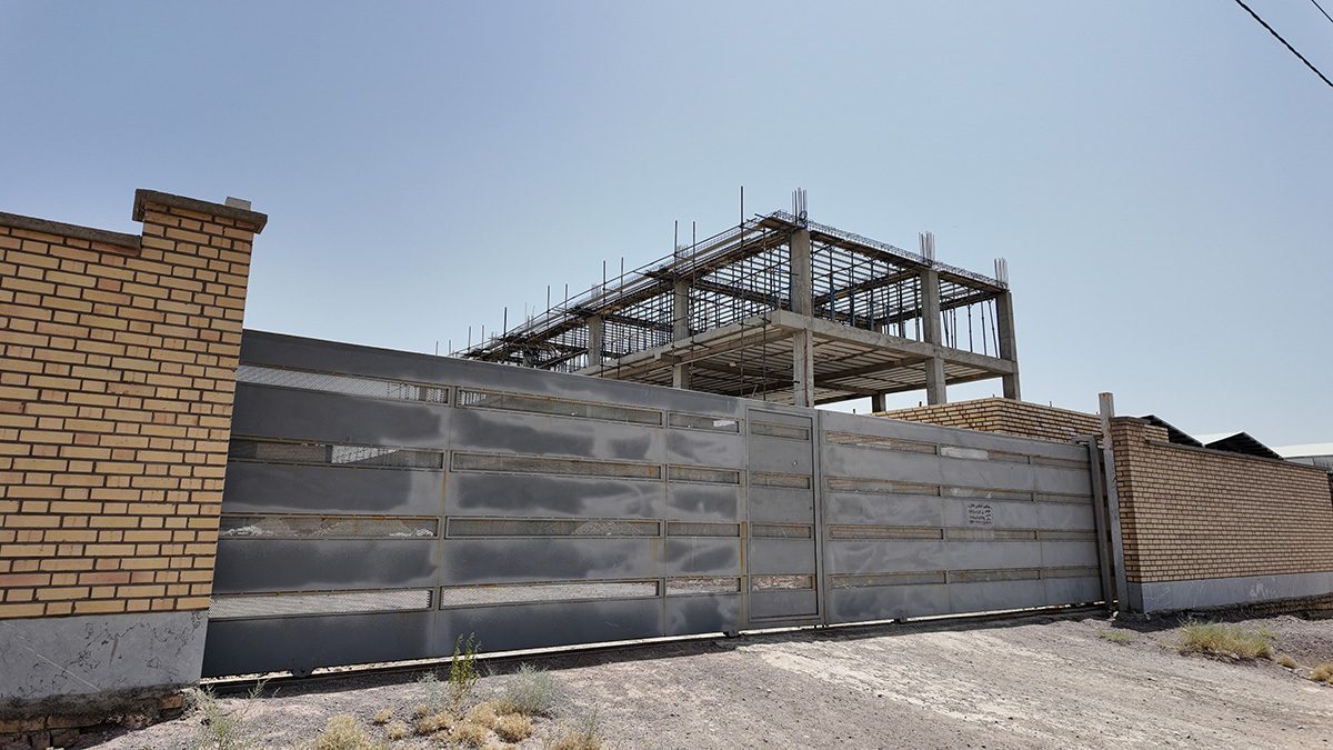 ساختمان کارخانه جدید ماد امواج