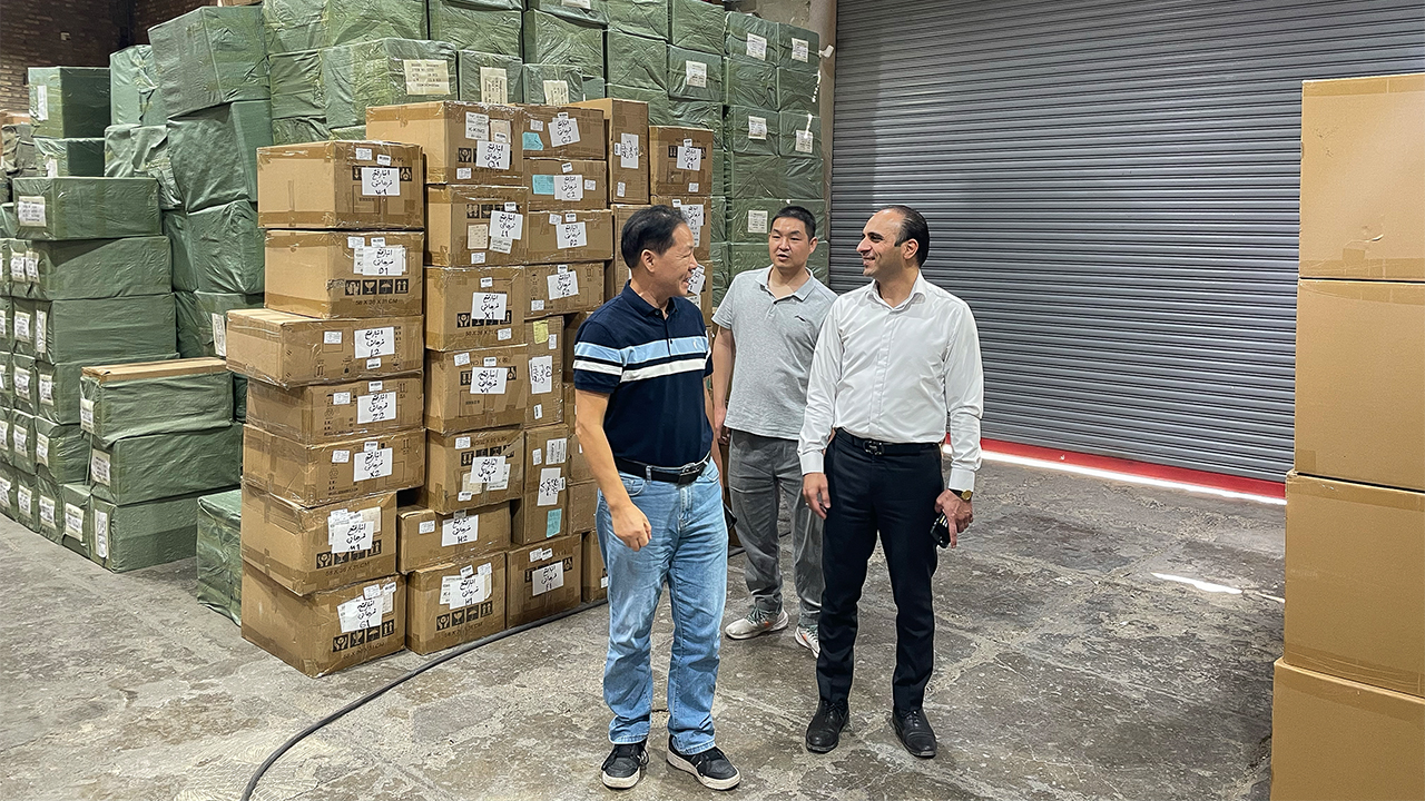 توسعه فناوری دوربینهای هوشمند در ماد امواج آریا با حضور متخصصین بینالمللی تصویر ۵ بازدید متخصصین بینالمللی